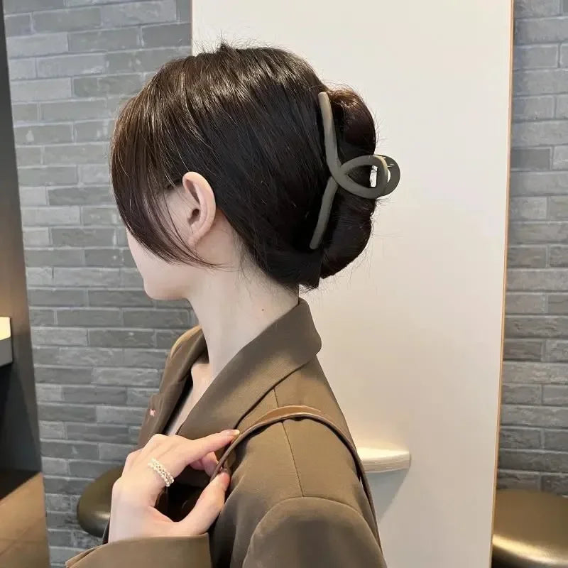 Fashion Large Cross Matte Hair Claw Crab Clips Korean Hair Accessories Women Girls Hairpin Hairgrips