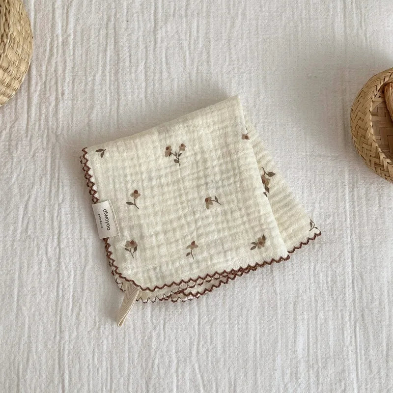 Korean Baby Wiping Face Towel Pure Cotton Floral Yarn Square Saliva Towels Infant Soft Handkerchief Newborn Kids Hand Washcloth