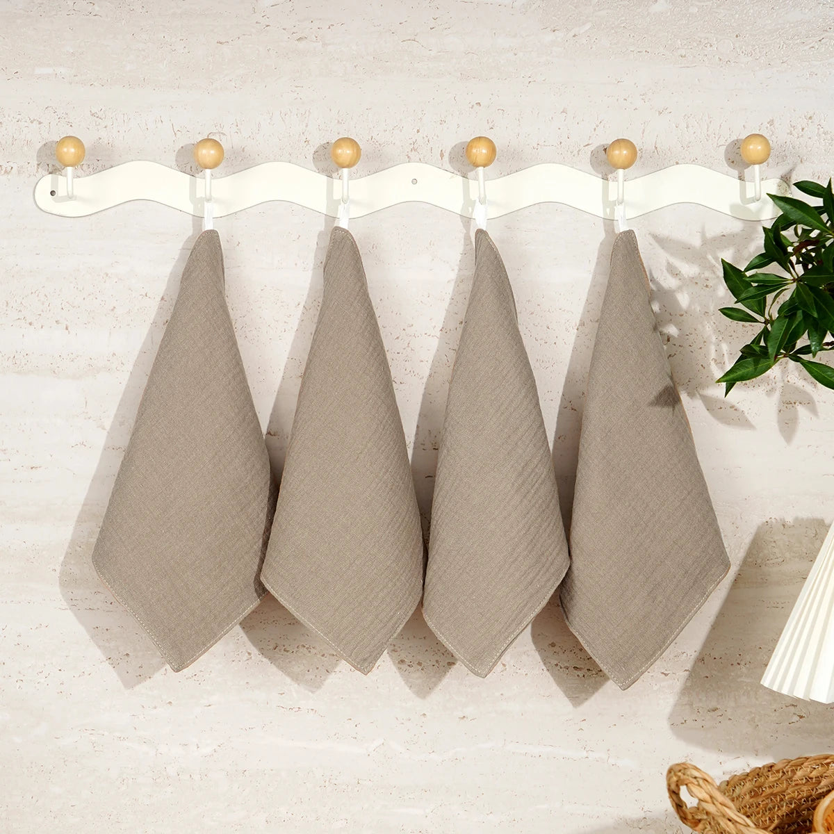 Elinfant 4PCS Baby Face Towel 100% Cotton Crepe Cloth Washcloth Soft Cozy Cloth Wipes Infant Burp Cloth