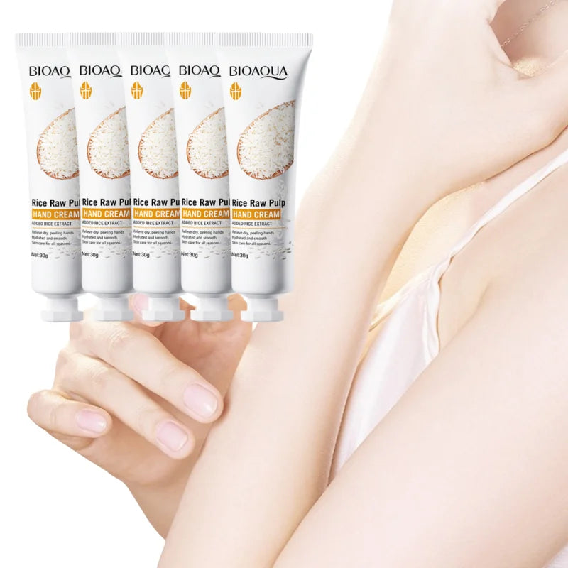 Rice Hand Cream, Containing Rice Extract, Moisturizes and Nourishes Without Making the Skin Greasy, Deeply Nourishes, Has a Delicate Texture, Hand Care, Seasonal Maintenance, Portable Packaging, Easy to Carry