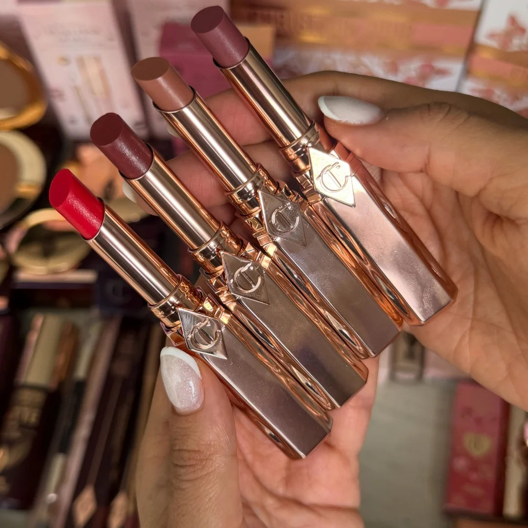 Charlotte Tilbury Liquid Foundation Liquid Setting Spray Silky Long-lasting Concealer Moisturizing Contour Enhancing Face Makeup