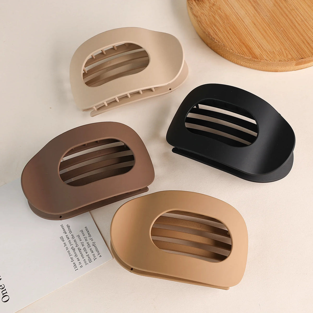 Leopard Matte Oval Hair Claw Clip for Women Fashion Curved Flat Acrylic Barrettes Styling Hair Accessories