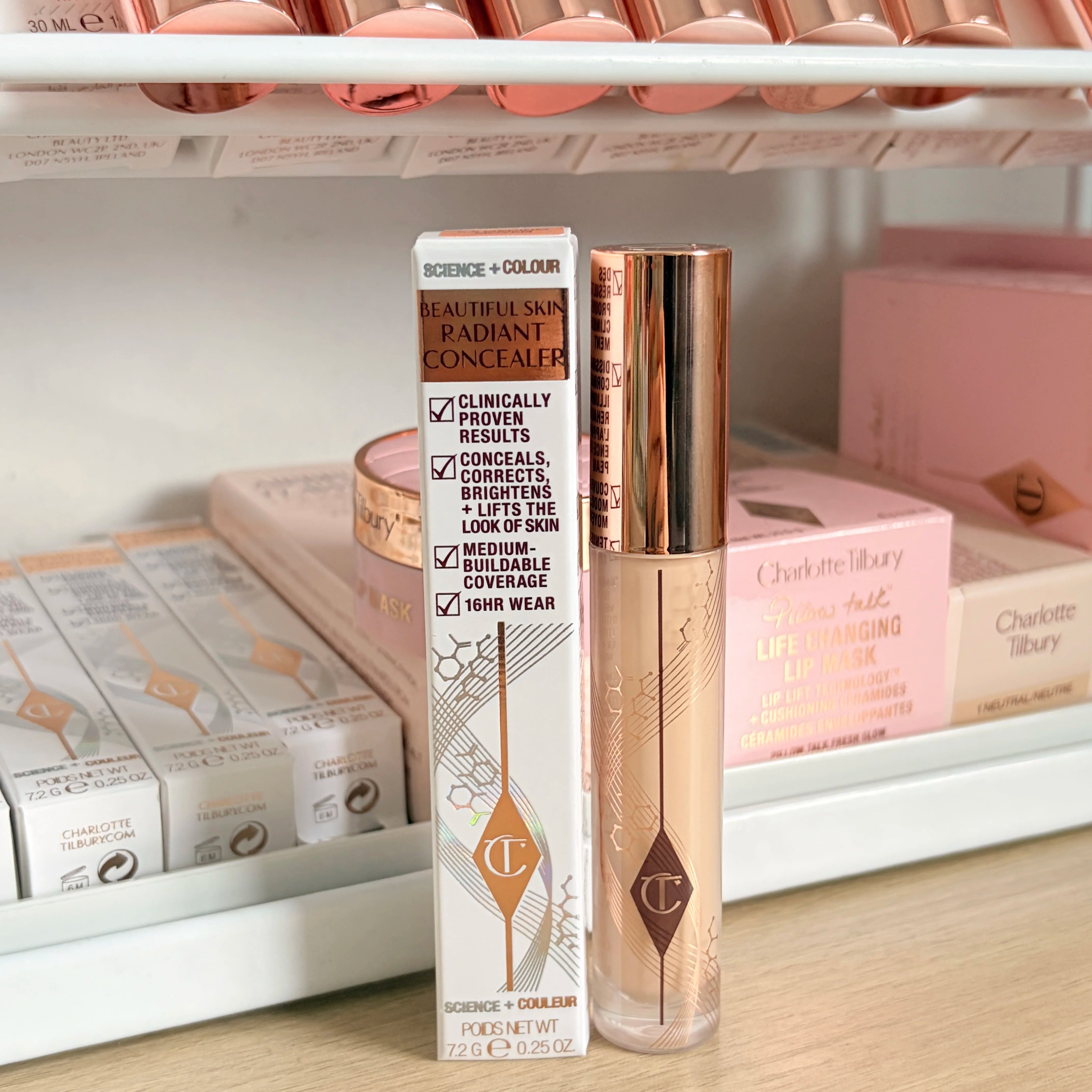 2026 CT Lip Gloss Collagen Lipstick Hydrating Soft Fluffy Head Blush Highlighter Concealer Eyeshadow Palette Fine Powder Texture