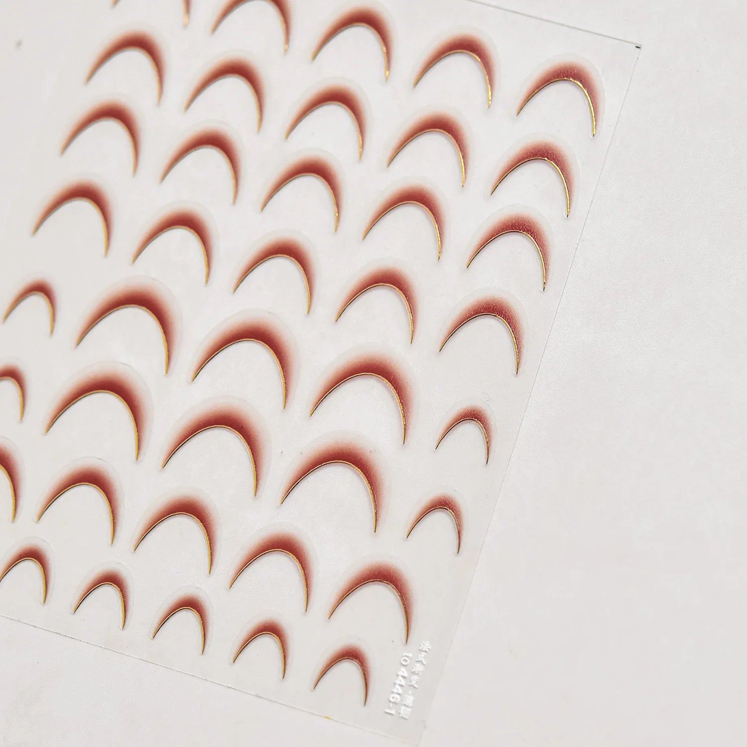 1pcs Elegant 5D Pearl Lace Wave Nail Art Stickers Exquisite White Lines Nail Decoration Decals DIY Self Adhesive Transfer Slider