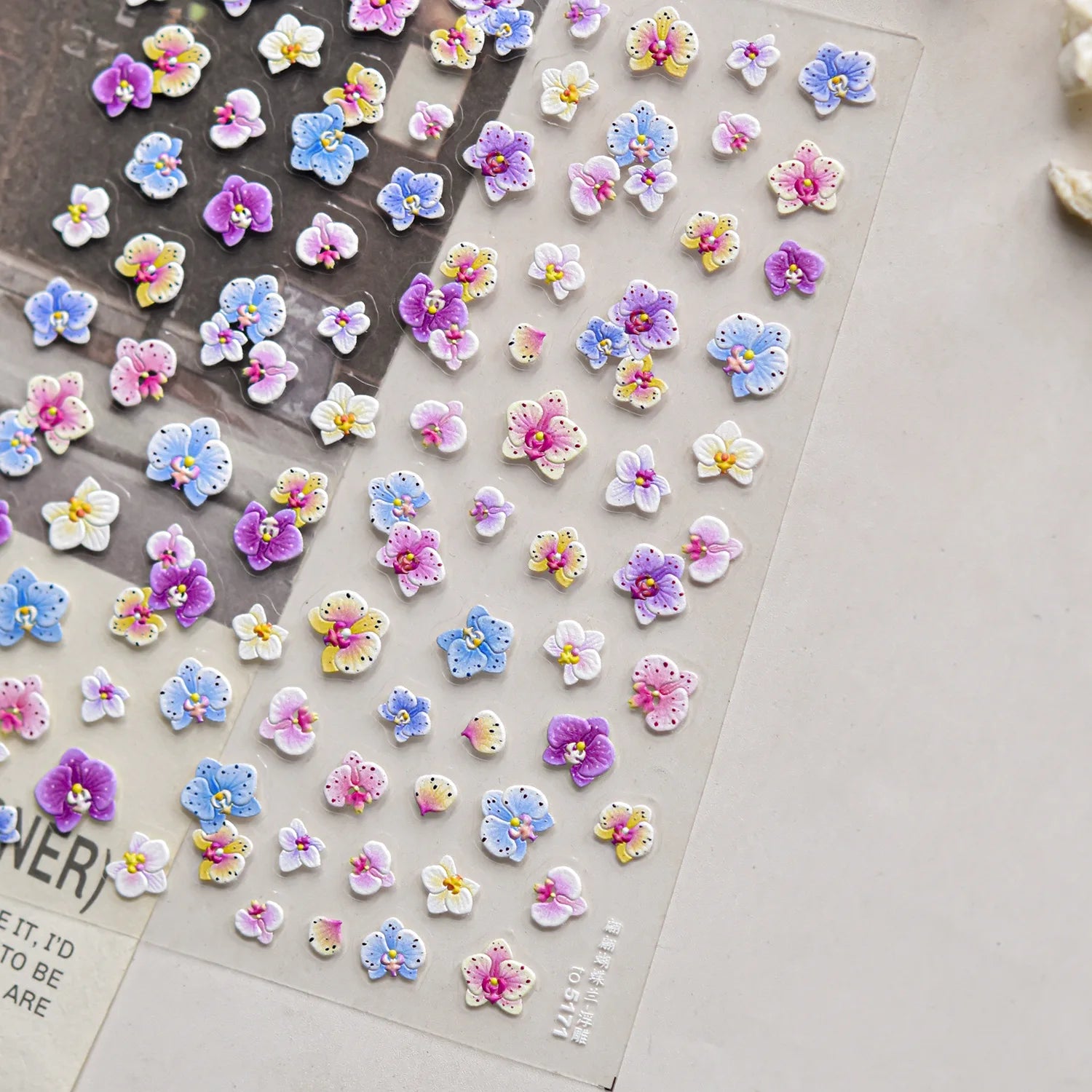 1pcs 5D Japanese Kawaii Nail Art Stickers Cute Rabbit Dog Slider Nail Decorations Decals Self-Adhesive Manicure Accessories DIY