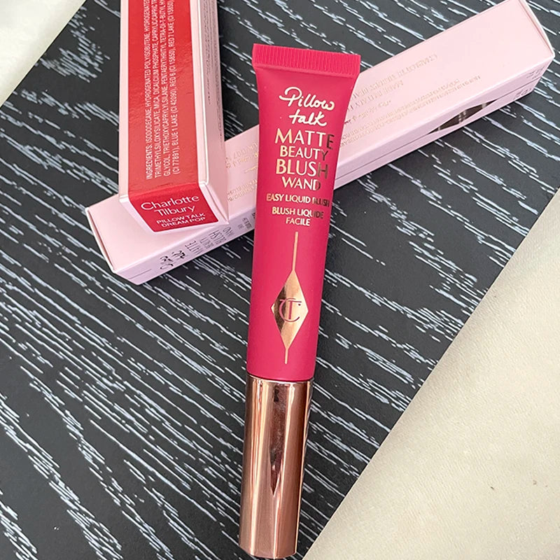 2026 CT Lip Gloss Collagen Lipstick Hydrating Soft Fluffy Head Blush Highlighter Concealer Eyeshadow Palette Fine Powder Texture