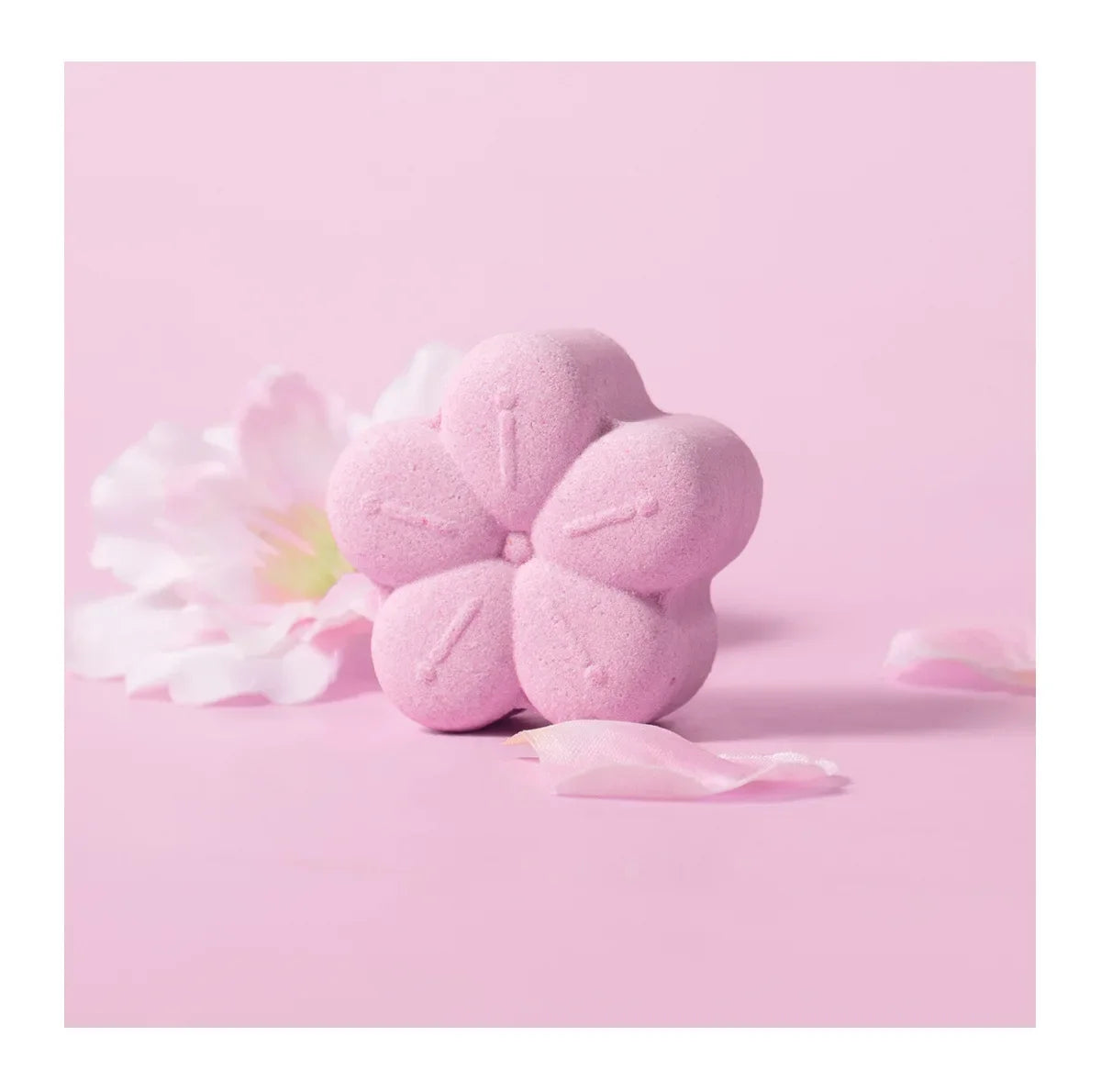 LAIKOU Japanese Sakura Bath Bubble Explosion Bath Salt for Body Cleansing Moisturizing 30g