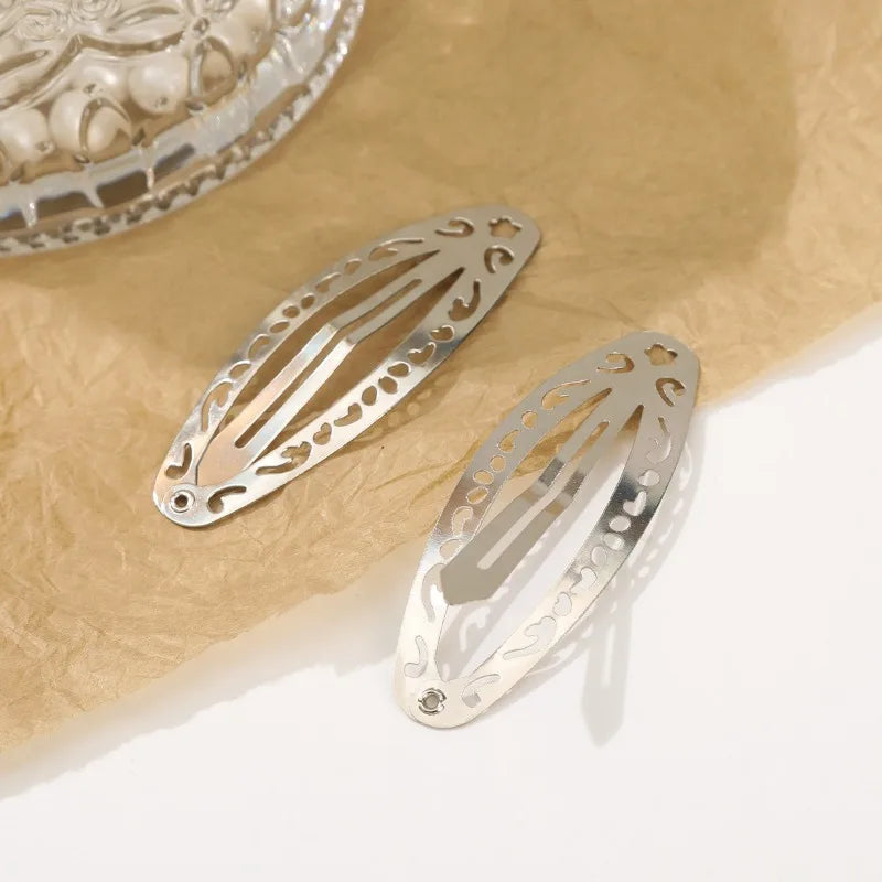 Vintage Hollowed Out Pattern Hair Clips Y2K Geometric Silver Oval Snap Hairclips Punk Metal Side Hairpin Korean Hair Accessories