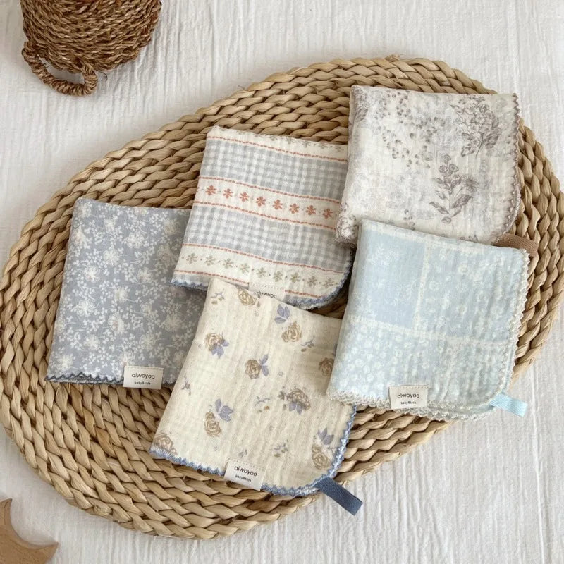 Korean Baby Wiping Face Towel Pure Cotton Floral Yarn Square Saliva Towels Infant Soft Handkerchief Newborn Kids Hand Washcloth