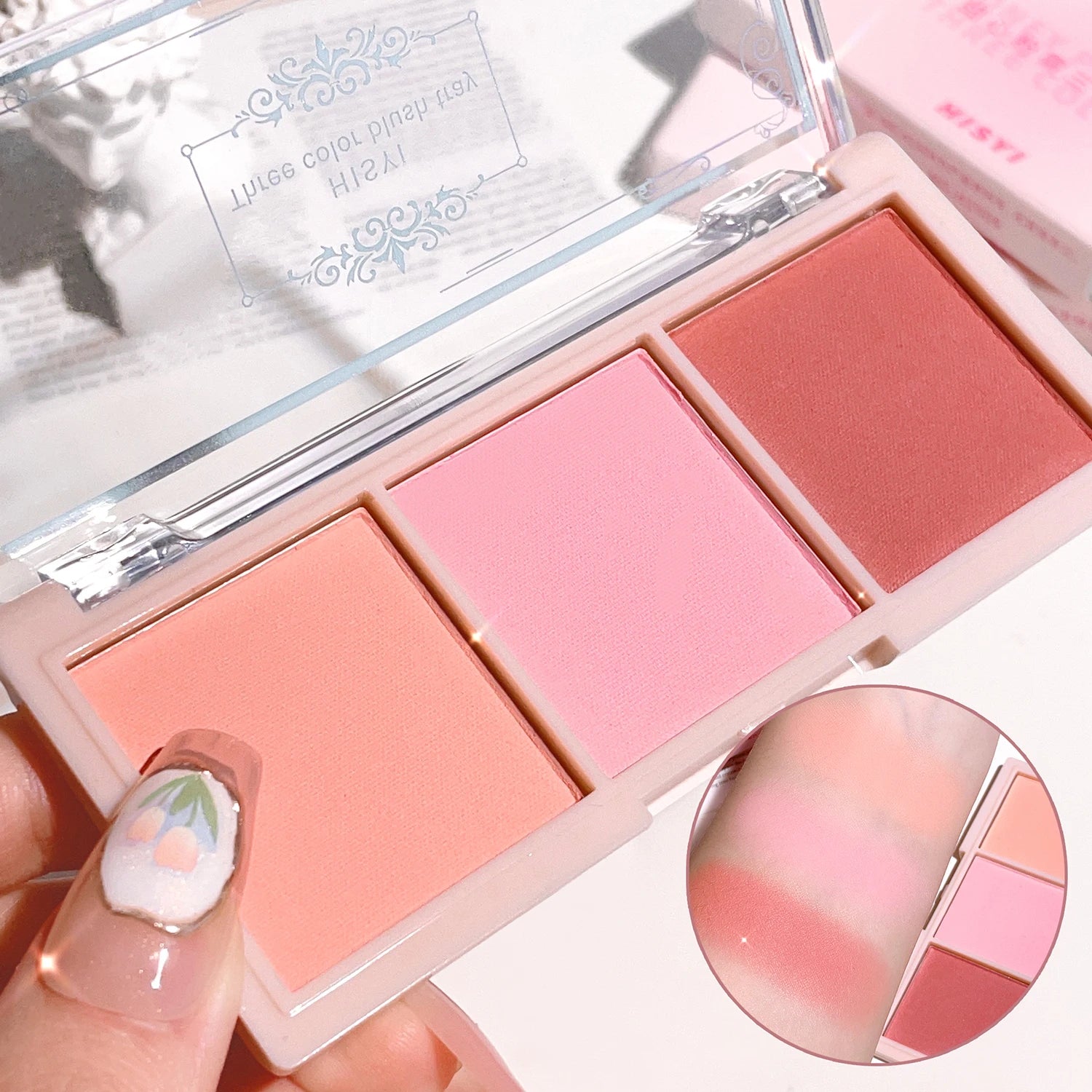 HISYI three-color blush natural color rendering delicate non-flying powder matte rouge holding makeup clear vitality girl blush