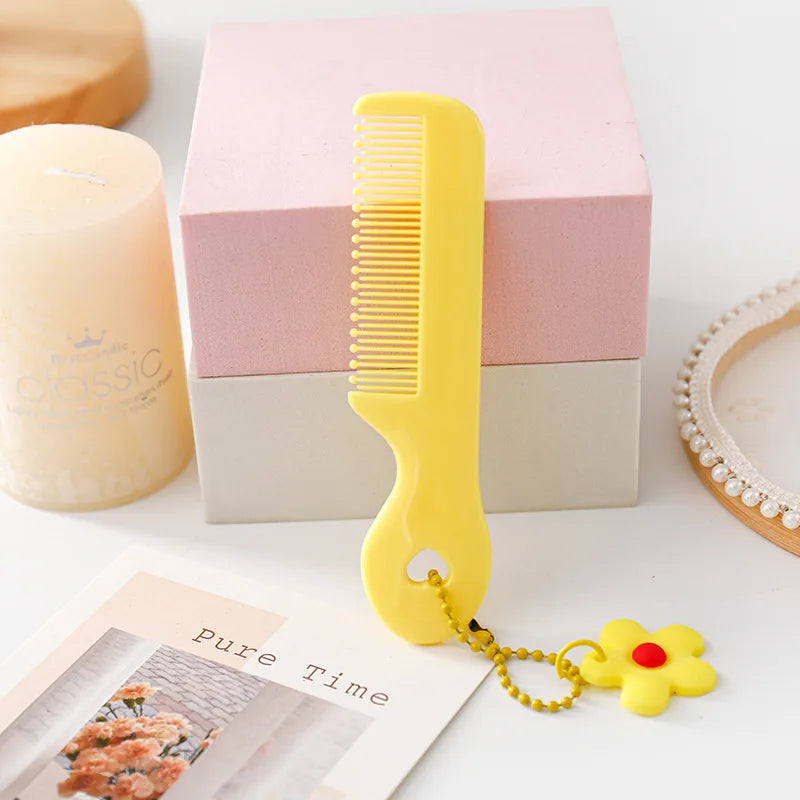 Protable Hair Brushes Cute Mini Comb for Baby Girl Boy Small Koran Cartoon Animal Floral Hair Comb Girl Kid Hair Accessories