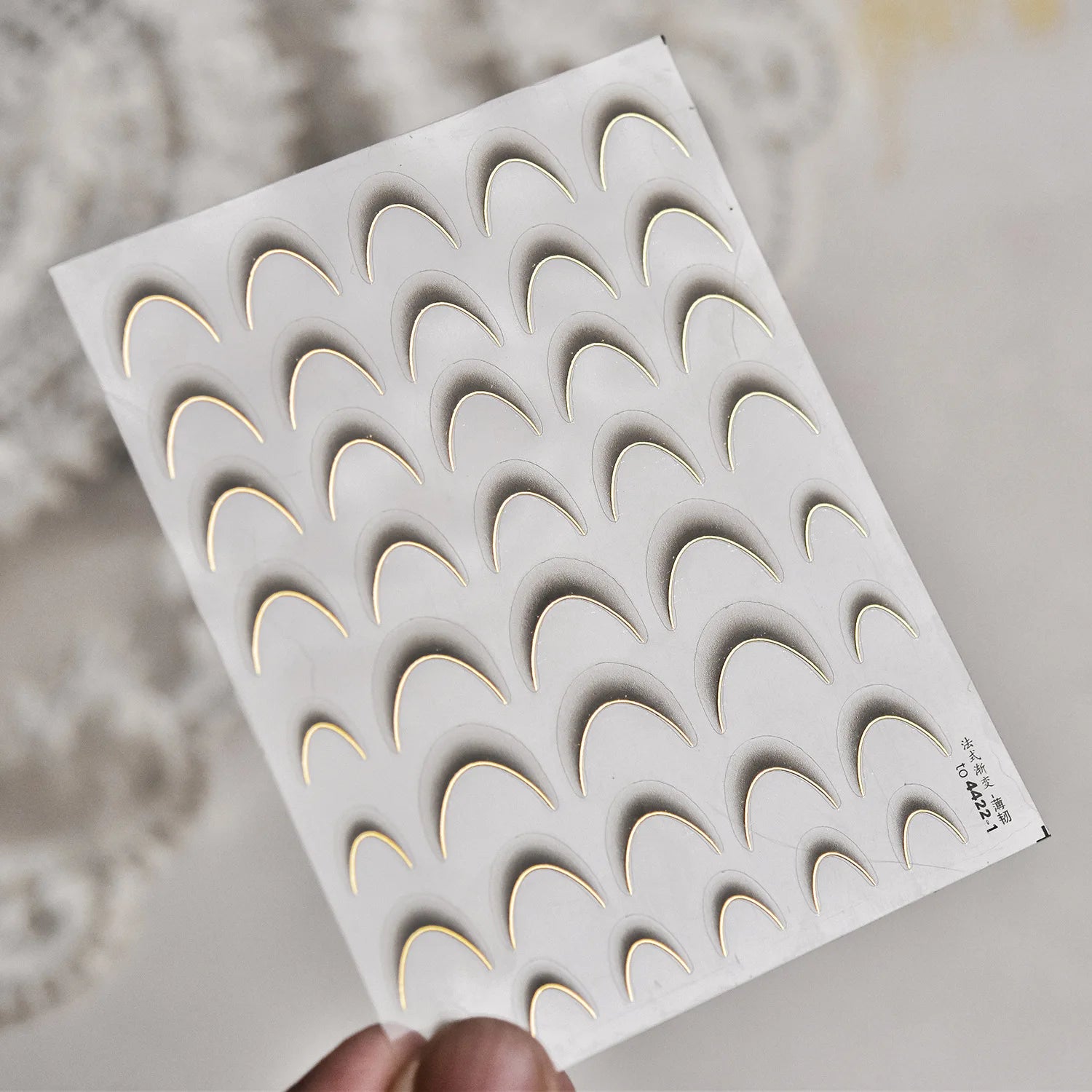 1pcs Elegant 5D Pearl Lace Wave Nail Art Stickers Exquisite White Lines Nail Decoration Decals DIY Self Adhesive Transfer Slider