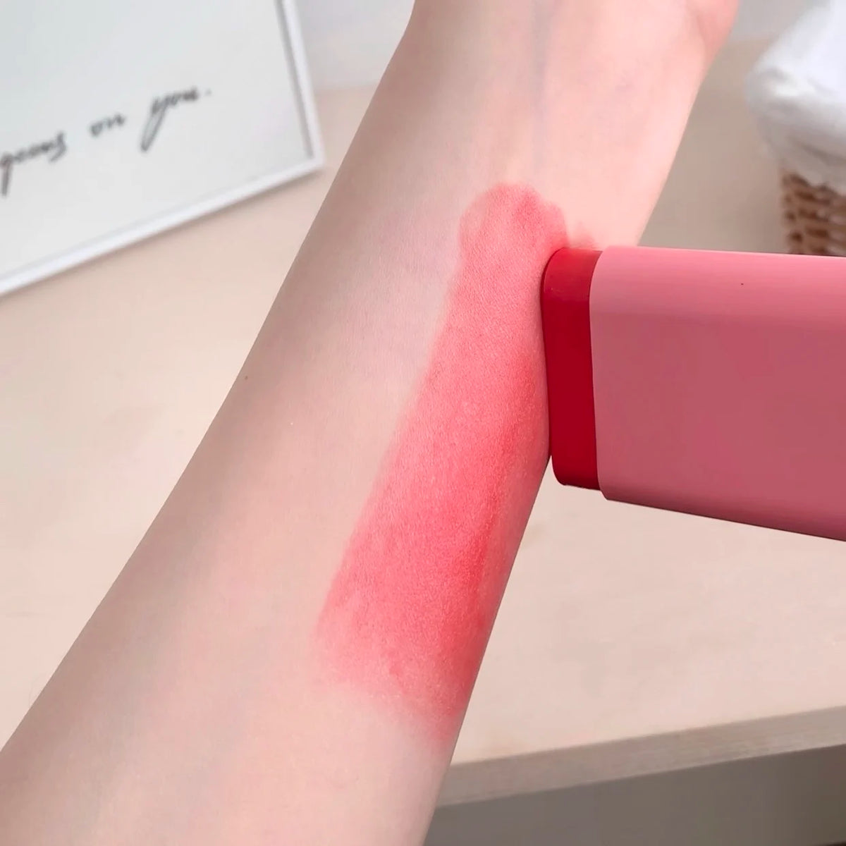 SHAQINUO Large-capacity High Color Rotating Blush Cream Stick 13g Moisturing Natural Long-lasting Waterproof Non-Removing Blush