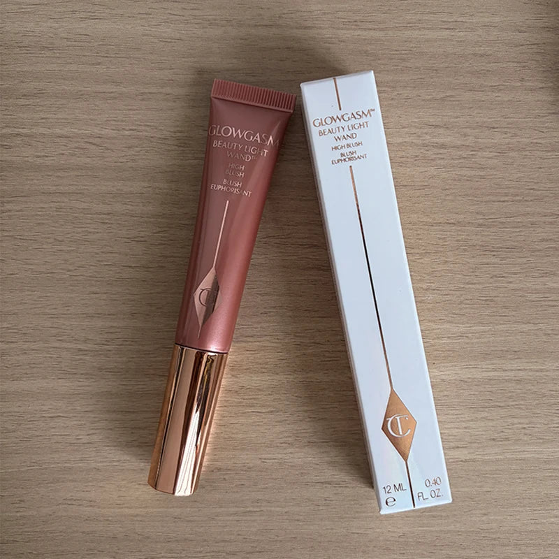 2026 CT Lip Gloss Collagen Lipstick Hydrating Soft Fluffy Head Blush Highlighter Concealer Eyeshadow Palette Fine Powder Texture