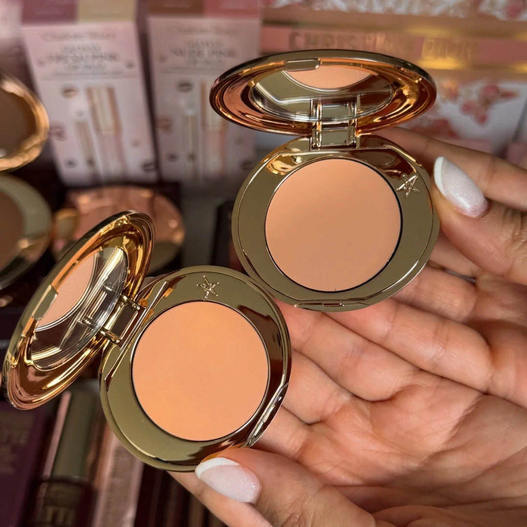 Charlotte Tilbury Liquid Foundation Liquid Setting Spray Silky Long-lasting Concealer Moisturizing Contour Enhancing Face Makeup