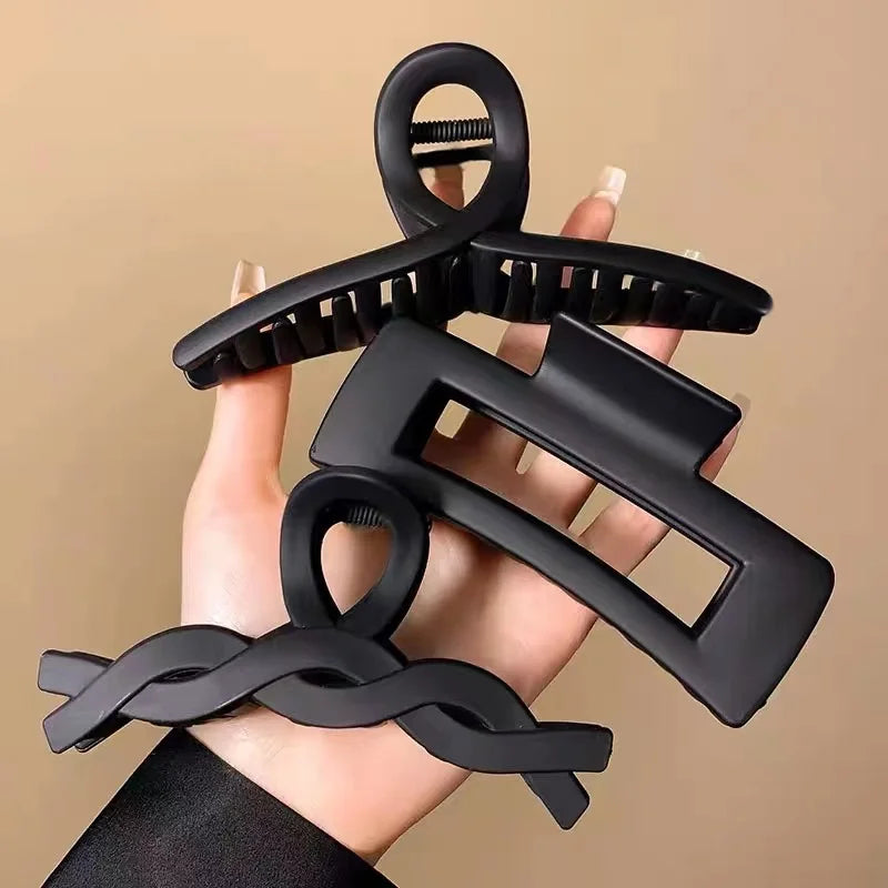 Black Series Big Hair Clip for Women Simplicity Ponytail Clip Women Fashion Shark Clip Girl Hair Clamp