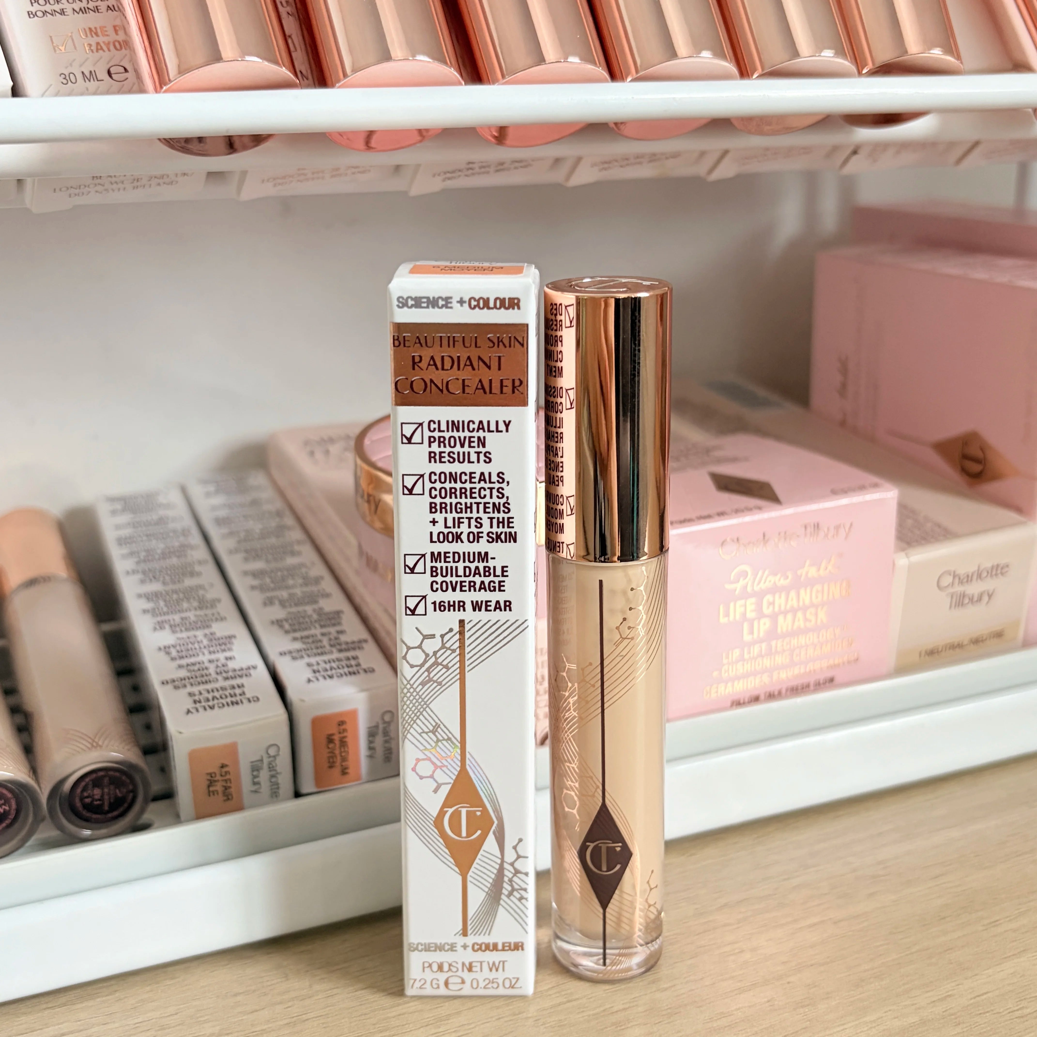 2026 CT Lip Gloss Collagen Lipstick Hydrating Soft Fluffy Head Blush Highlighter Concealer Eyeshadow Palette Fine Powder Texture