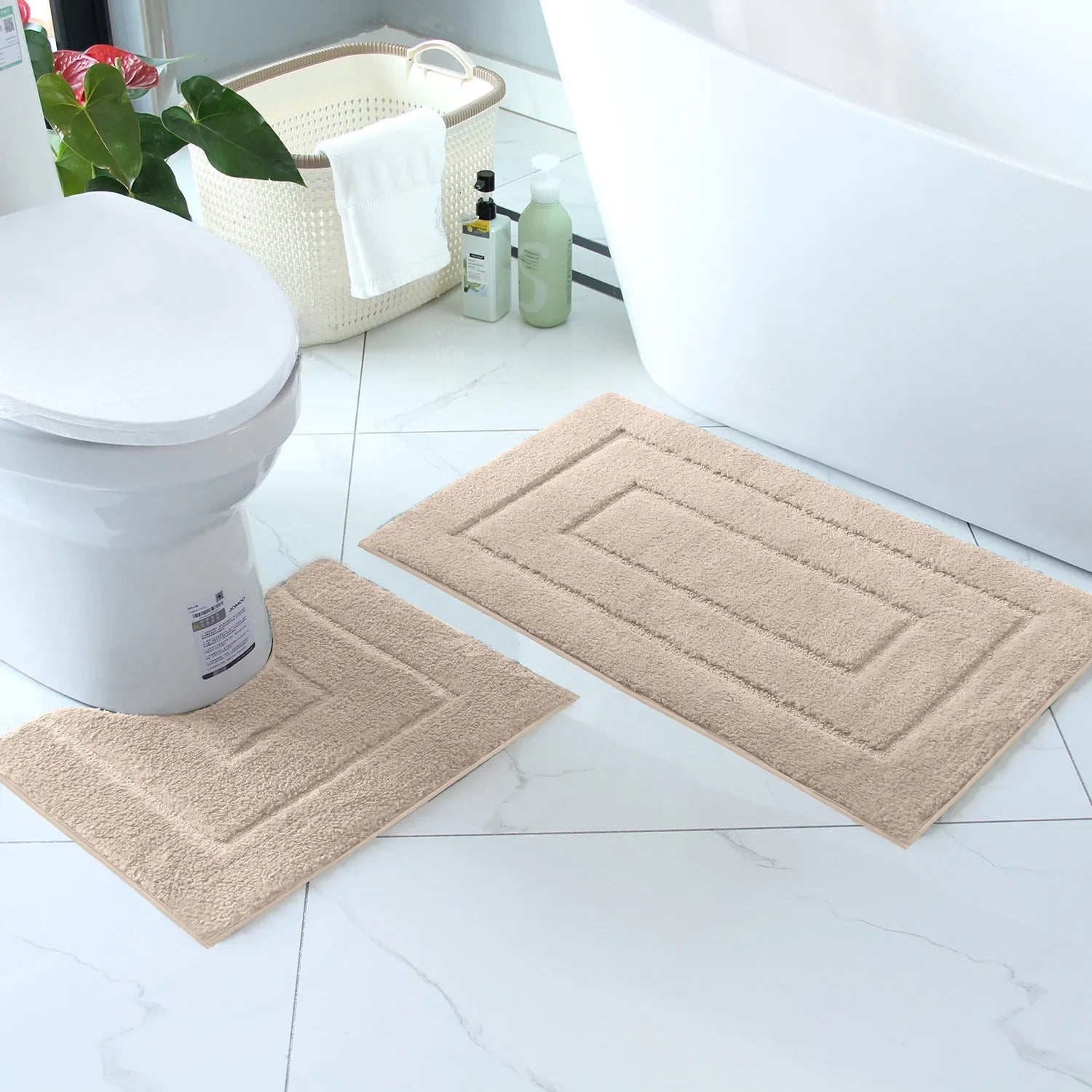 Plush bathroom floor mat with back shaped design, anti slip foot mat, bathtub absorbent mat, entrance door mat, bathroom small c