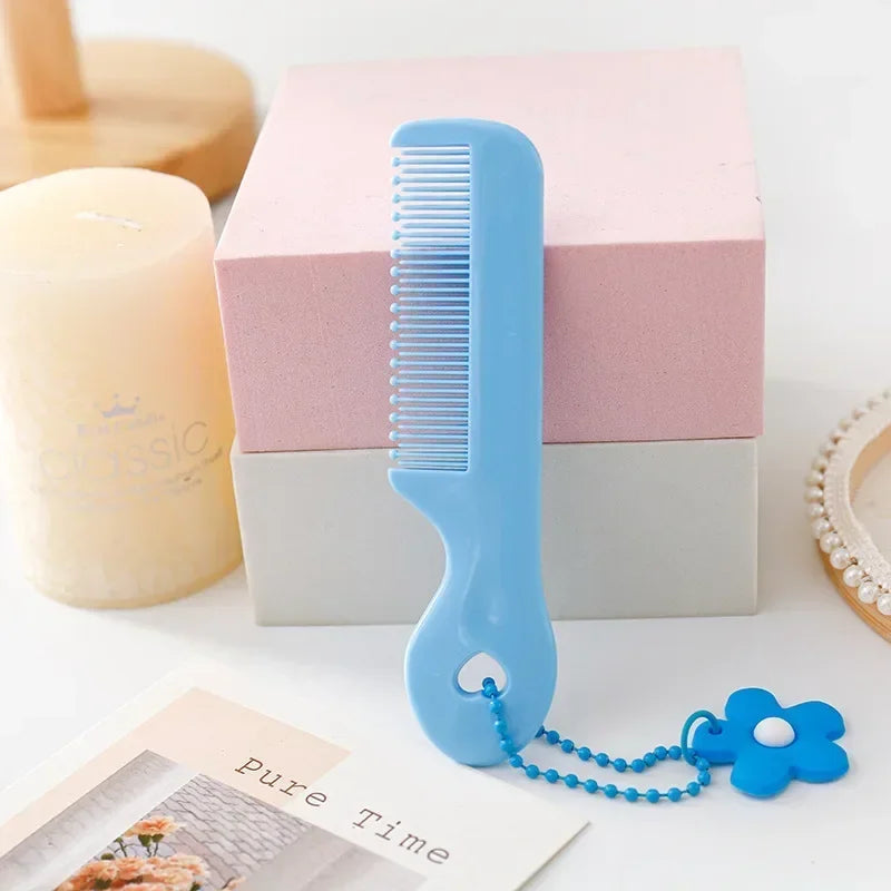 Ins Mini Cute Comb for Baby Girl Boy Small Koran Cartoon Animal Floral Protable Hair Brushes Little Girl Kid Hair Accessories