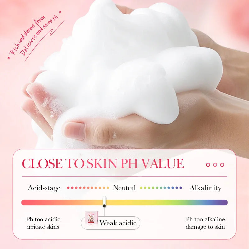 Rose Essential Oil Nourishes Handmade Soap, Deeply Cleanses The Skin,Leaves It Refreshed. It Contains A Built-In Lathering Net