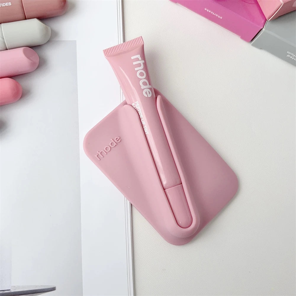 Rhode New Style Lip Gloss Ribbon Color Magnetic Snap-on Lipstick Stand Holder Makeup Limited Edition Long Lasting Lip Glosses