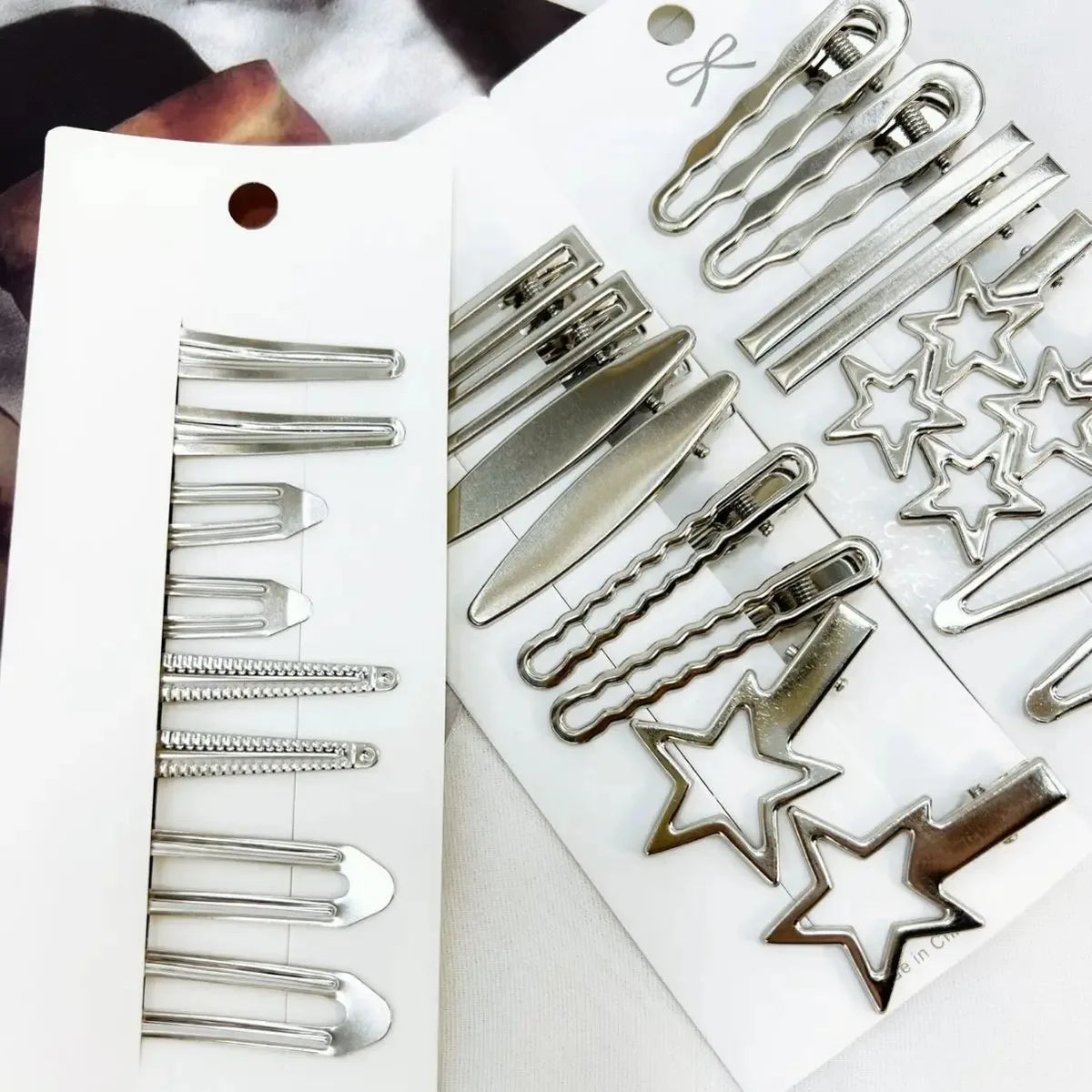 24Pcs/Set Y2K Silver Metal Hair Clips Star Hair Accessories for Women And Girls Multiple Styles Seamless Duckbill Hairpins