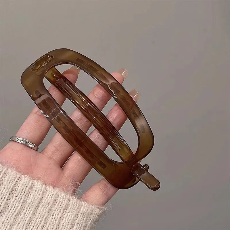 Vintage Solid Hollow Oval Simple Twist Hair Clips For Women Temperament Hair Ornament Headband Hairpin Fashion Hair Accessories