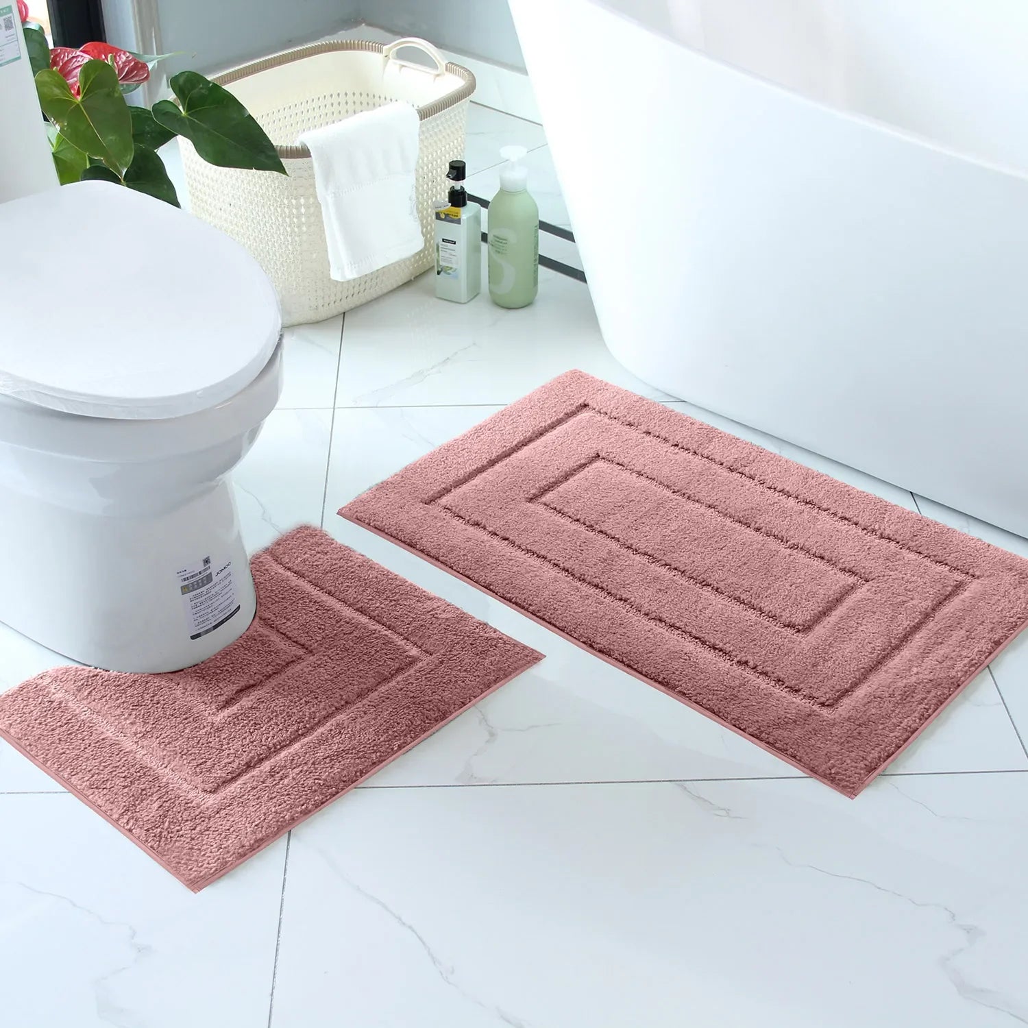 Plush bathroom floor mat with back shaped design, anti slip foot mat, bathtub absorbent mat, entrance door mat, bathroom small c