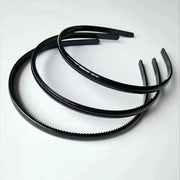 Women Simple Black Headbands Fashion Black Color Casual Hair Accessories Plastic Head Band with Insection for Girls Toiletry