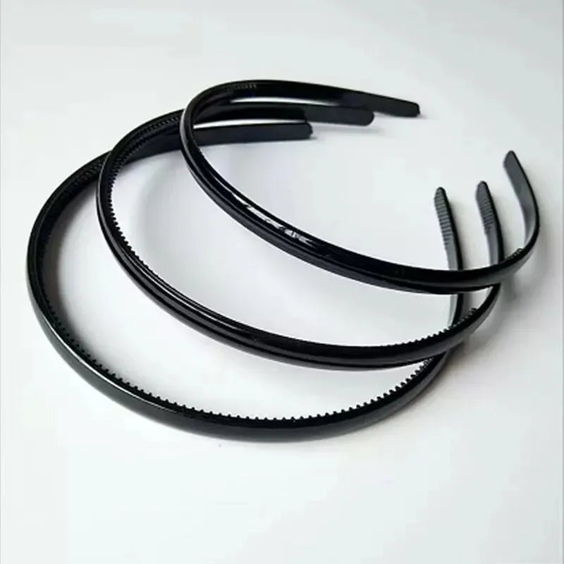 Women Simple Black Headbands Fashion Black Color Casual Hair Accessories Plastic Head Band with Insection for Girls Toiletry