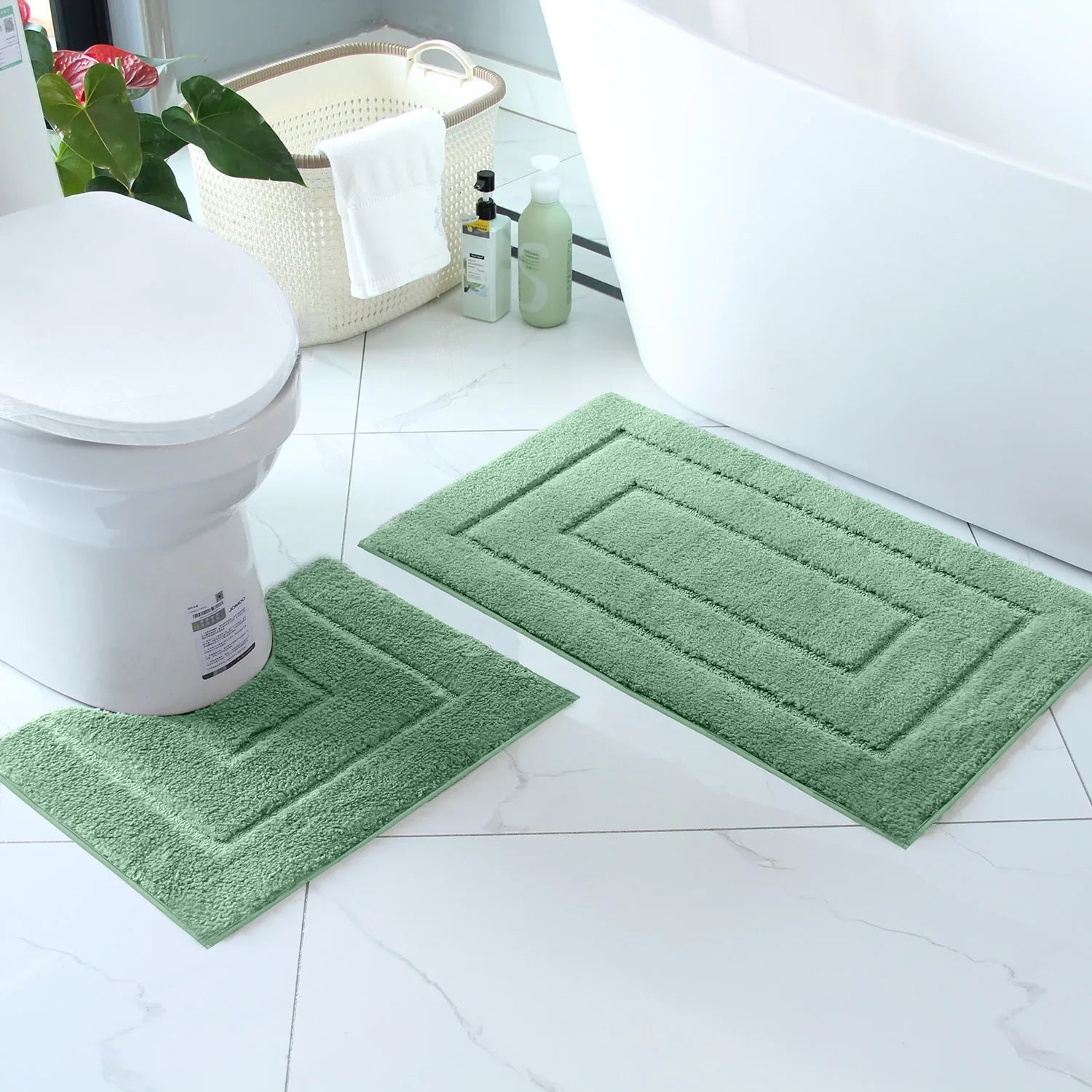Plush bathroom floor mat with back shaped design, anti slip foot mat, bathtub absorbent mat, entrance door mat, bathroom small c