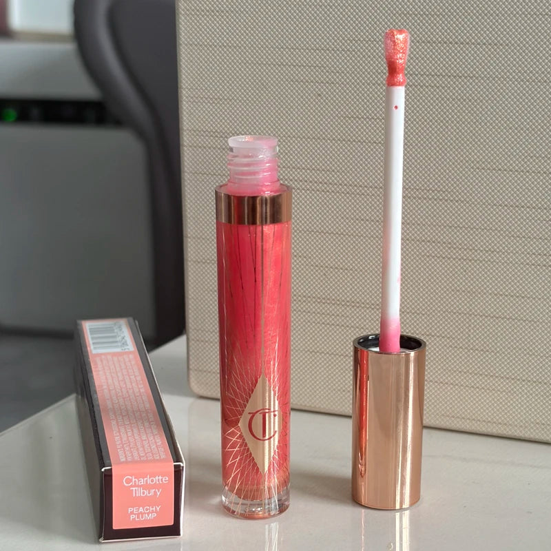 2026 CT Lip Gloss Collagen Lipstick Hydrating Soft Fluffy Head Blush Highlighter Concealer Eyeshadow Palette Fine Powder Texture