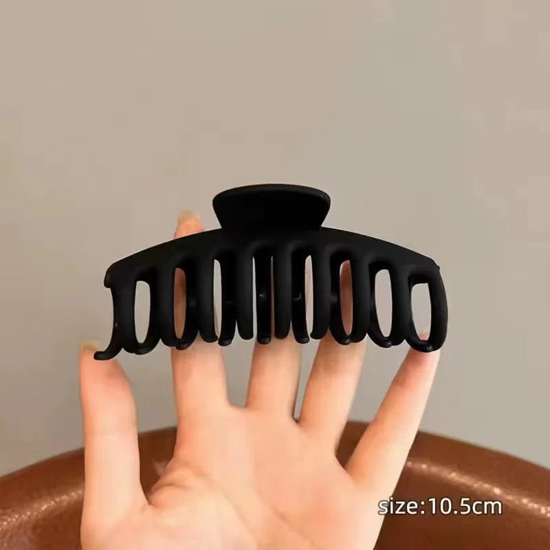 Black Series Big Hair Clip for Women Simplicity Ponytail Clip Women Fashion Shark Clip Girl Hair Clamp